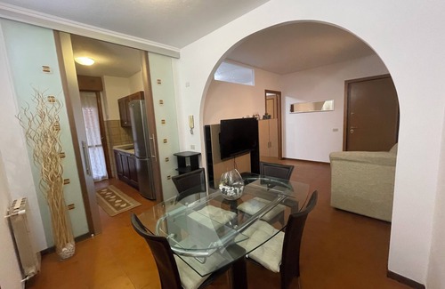 Zona XV Torre Maura Apartment | Cozy Apartment with Spa and Hot Tub in Prime Location