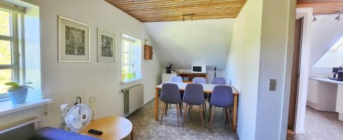 Tilst Apartment | Serene Apartment Nestled in Nature, Perfect for Families