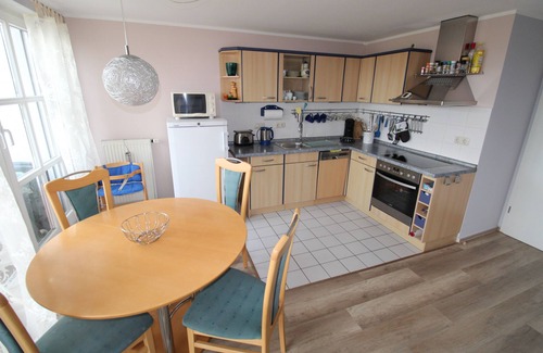 Zudar Apartment | Enchanting Vacation Home with Waterfront Views & Amenities