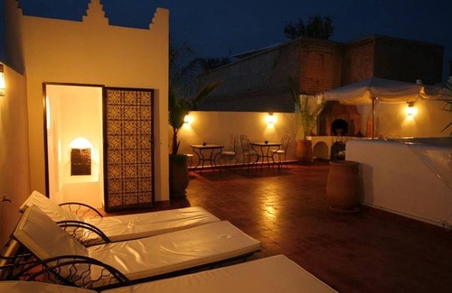 Bab Doukkala House | Serene Riad in Dar El Bacha with Pool and Breakfast Included