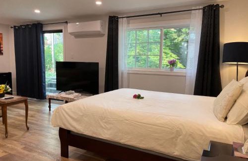 Clayton Park Apartment | Quiet and Private Bachelor Unit