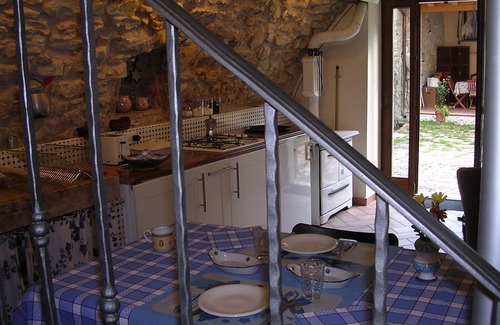Costermano Apartment | Tranquil Studio with Ocean View and Private Pool