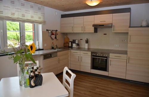 Stiefenhofen House | Serene Retreat with Ocean View and Family-Friendly Amenities