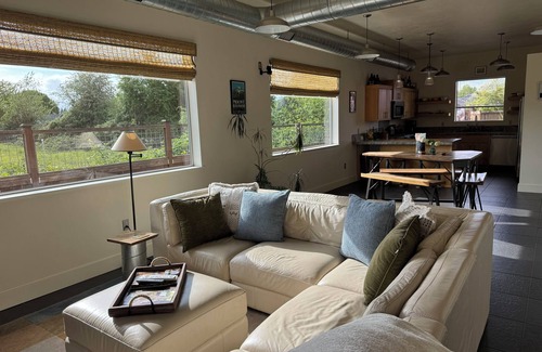 Eugene House | Unique Home in North Gilham: Guest Rated 10/10, Family Friendly