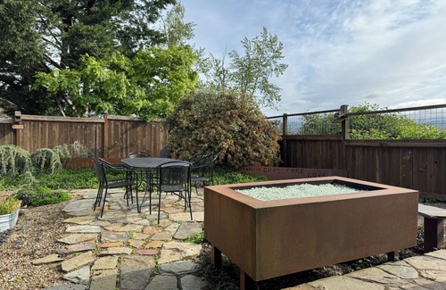 Eugene House | Unique Home in North Gilham: Guest Rated 10/10, Family Friendly