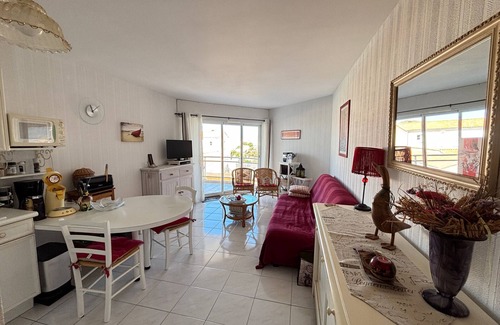 Les Sables d'Olonne Apartment | Oceanfront Apartment in Les Sables-d'Olonne for 4 Guests