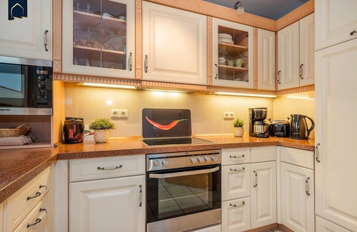 Heringsdorf Apartment | Serene Getaway in Heringsdorf - 10 Min to the Beach