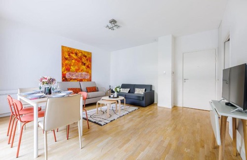 Vanves Apartment | Charming 1BR Vanves Home with Garden - Family Friendly Stay