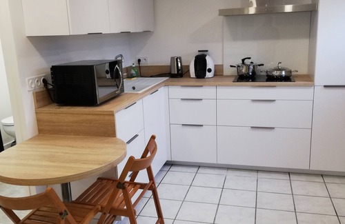 Bron Apartment | Tranquil Apartment Near Amenities with Private Pool Access