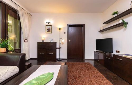 Plovdiv Apartment | Quiet Apartment in Plovdiv Ricky Home