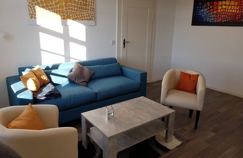 Mylau House | Serene Apartment with a Scenic View & Great Amenities