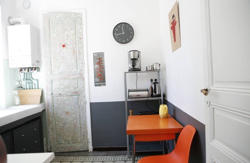 Lodeve Apartment | Serene Riverside Apartment with Expansive Garden Retreat