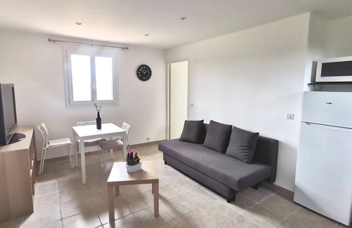 Tanneron Apartment | Quiet apartment with exceptional view