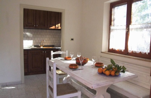 Val Canina Apartment | Peaceful Apartment with Garden, Pets Welcome & Spa Access
