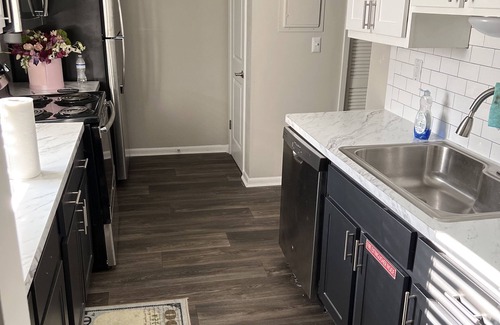 Sandy Springs House | Peaceful Retreat with Pool, Gym & Close to Shopping