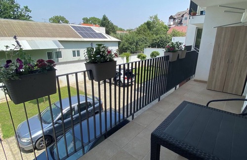 Szeged Apartment | Quaint Retreat Steps from Szécsényi Square and City Hall