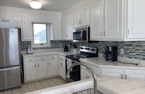 Pine Knoll Shores House | Family-Friendly Beachfront Retreat with Ocean Views