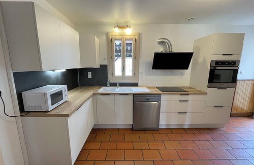 Brouchaud Villa | Tranquil Perigord Villa with Private Heated Pool & Views