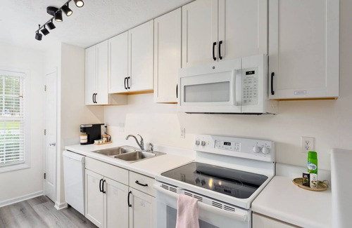 Wilmington House | Tranquil Boho Townhouse with Pool, Just 15 Min to Beach