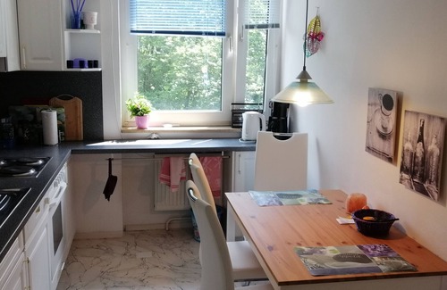 Munchen District Condo | Bright Apartment Retreat Near Southern Munich Outskirts