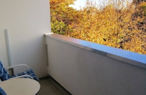 Munchen District Condo | Bright Apartment Retreat Near Southern Munich Outskirts