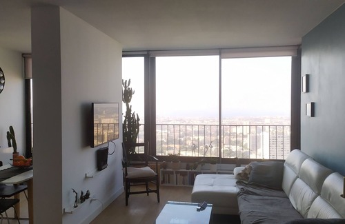 La Panouse Apartment | Scenic Retreat: Ocean Views & Spa Near Clairval Clinic