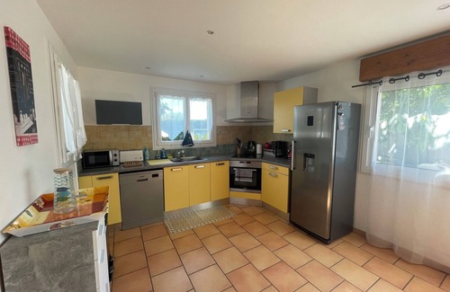 Mercurol-Veaunes House | Bright Detached House with Private Pool & Ocean View
