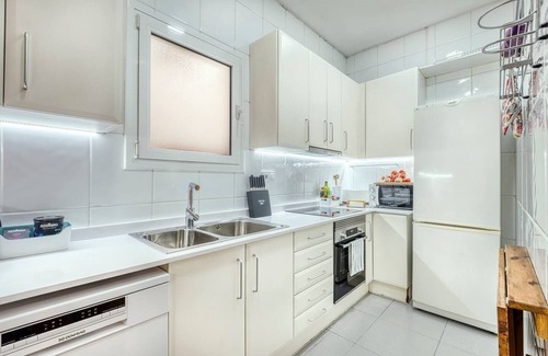 Dreta de l'Eixample Apartment | Bright Eixample Flat with Pool near P. de Gracia