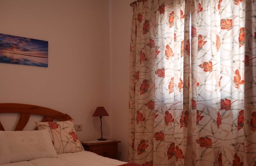 Orzola House | Bright Renovated Fisherman's House with Spa & Breakfast