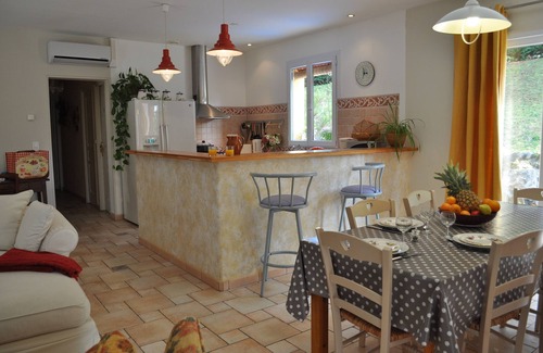 Sarlat-la-Caneda House | Tranquil Bungalow with Private Heated Pool near Sarlat