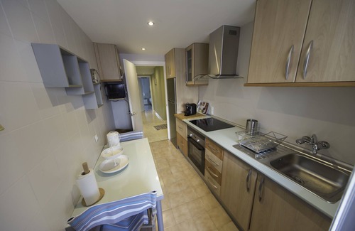 Ensanche Centro Condo | Relaxing Downtown Apartment by the Sea with Parking