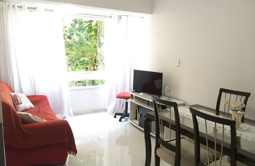 Candeal Apartment | Cozy and Convenient Stay with Spa & Breakfast Included
