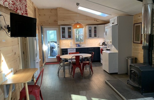 Sherwood Forest Cabin | Idyllic Cabin Steps from Swimming, Boating & Scenic Views