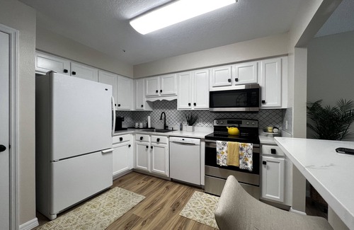 Apopka Condo | Peaceful Escape: Renovated Retreat Near Beaches & Parks