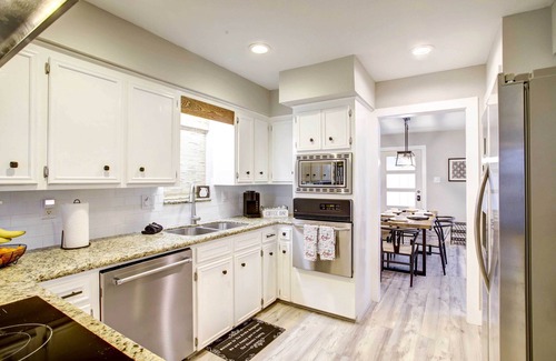 Panorama Village House | Relaxing Conroe Getaway with Patio and Golf Course Views
