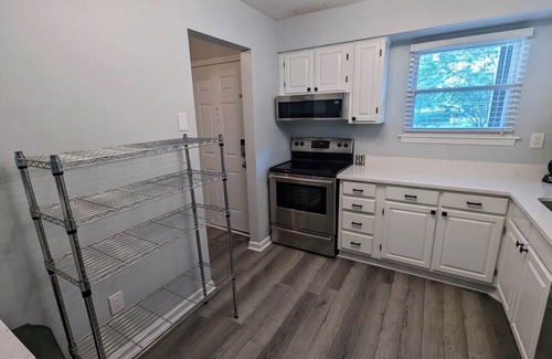 Columbia Condo | Inviting Condo by Saluda River: Guest Rated 9.8, Pool & More