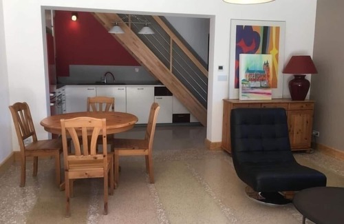 Champenoux Cottage | Gite Champenoux: Cozy Retreat with Spa & Family-Friendly Perks