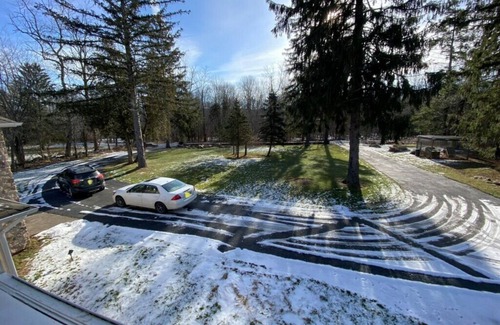 Mount Hope House | Serene Country Escape with Child-Friendly Amenities