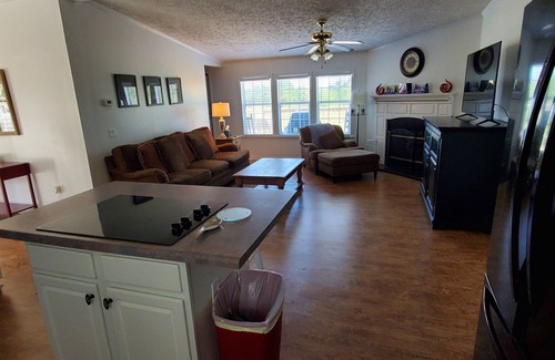 Aberdeen House | Tranquil Country Retreat Minutes from Town and Golf