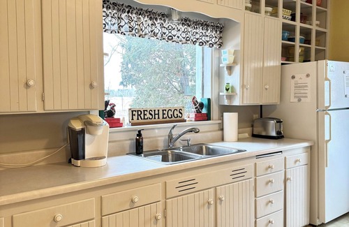 Wadena Other | Idyllic Countryside Retreat with Unique Farm Experience