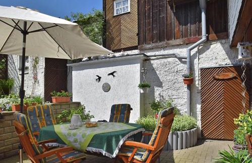 Deesbach Apartment | Quiet Couples Apartment, cleaning included