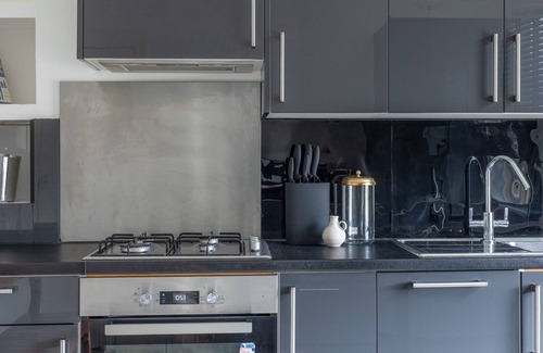 Vassall Apartment | Cozy 2BR Retreat Between Brixton & Camberwell Awaits