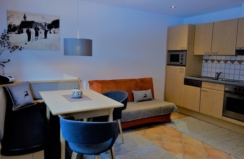 Gortipohl Apartment | Cozy Apartment for 2-3 with Pool and Ocean View