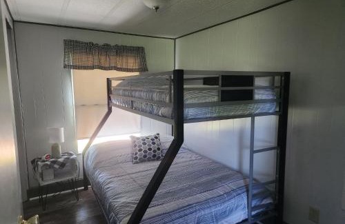 Scotia House | Cozy Cottonwood Cottage: Family-Friendly Retreat in Scotia