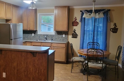 Evansdale House | Serene Home Away from Home with Pet-Friendly Amenities