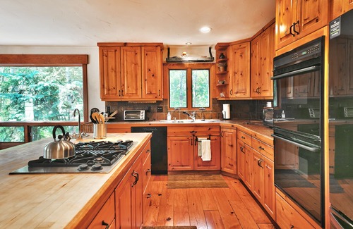 North Park City Condo | Peaceful Retreat: Perfect for Hiking, Biking & Family Fun