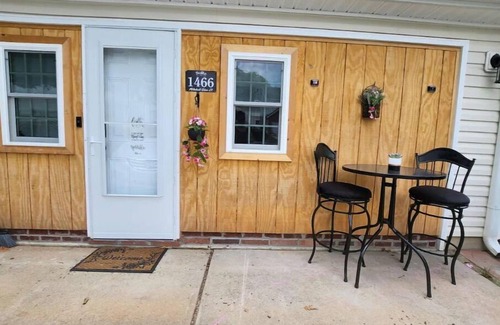 Kannapolis House | Cozy Suite for Families in a Peaceful Location