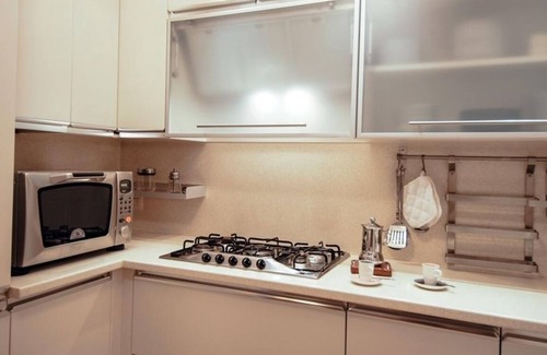 Zona Risorgimento Apartment | Quiet & elegant flat in Porta Venezia - up to 4 !