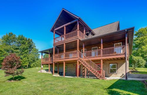 McArthur House | Cozy Family Cabin in Hamden with Hot Tub & Game Room