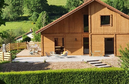 Gerbepal Ski Chalet | Serene Chalet "1083" with Sauna & Petanque Near Gérardmer